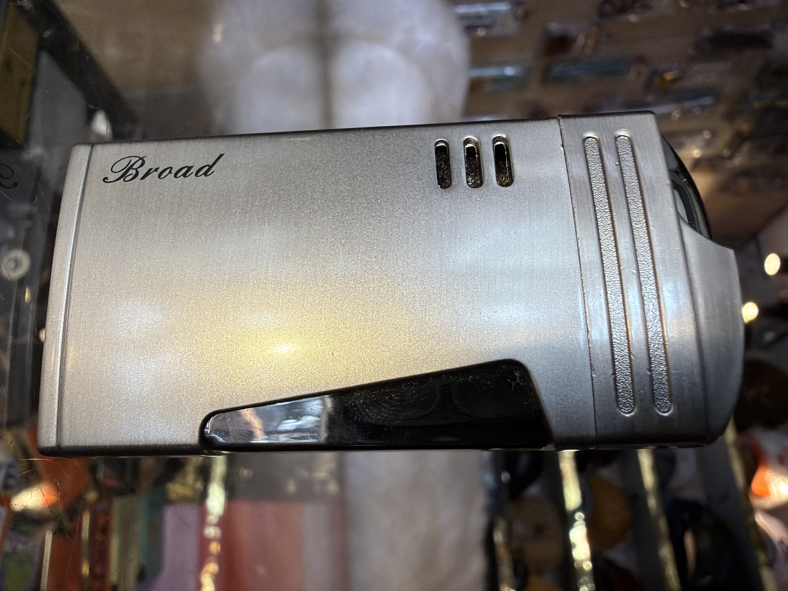 metal body side click lighter