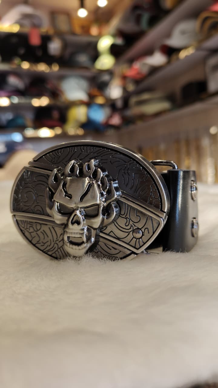 Skull Belt with knife